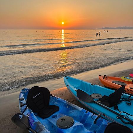 Beachfront Bliss Дуррес Екстер'єр фото